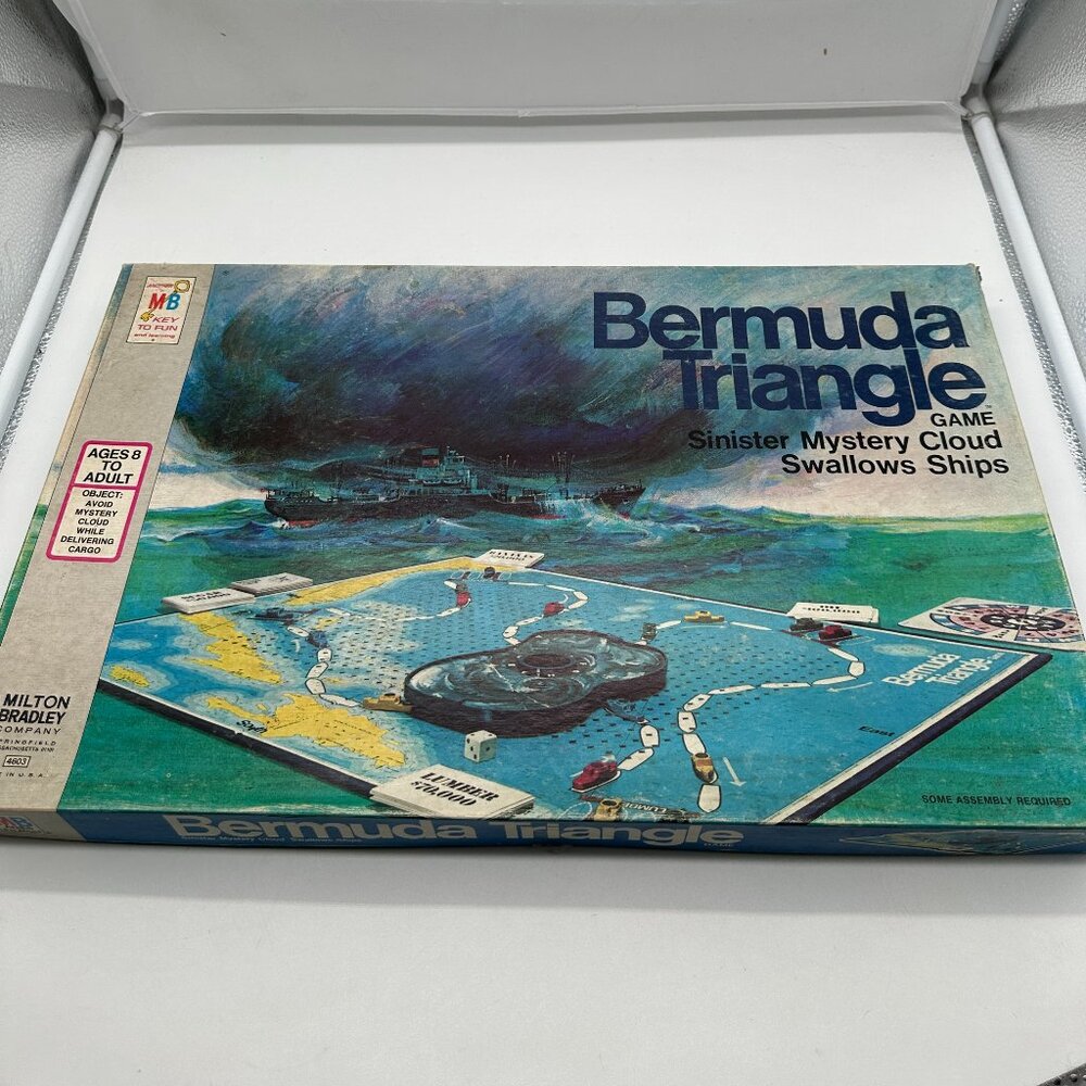 Vintage Milton Bradley Bermuda Triangle Replacement Triangle Pieces Board Game